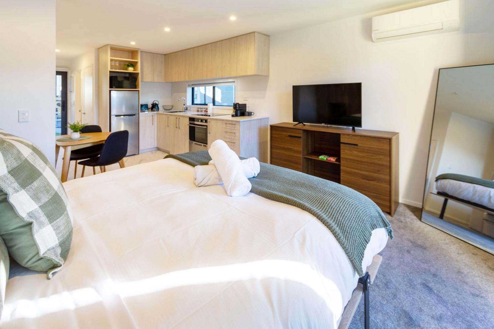 Single Level Studio Escape On Wilmer St - Central Christchurch Extérieur photo